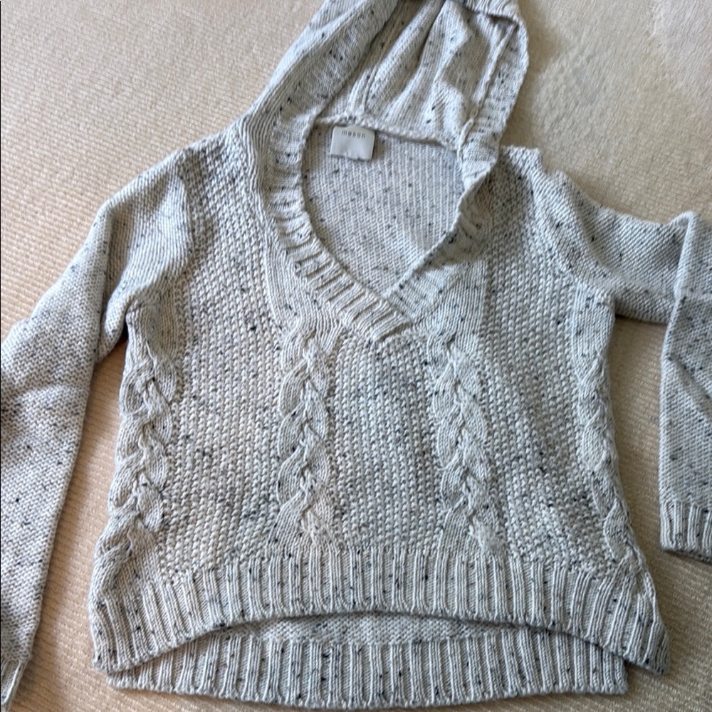 Mason Speckled Cable-Knit V-Neck Hoodie - Light Gray